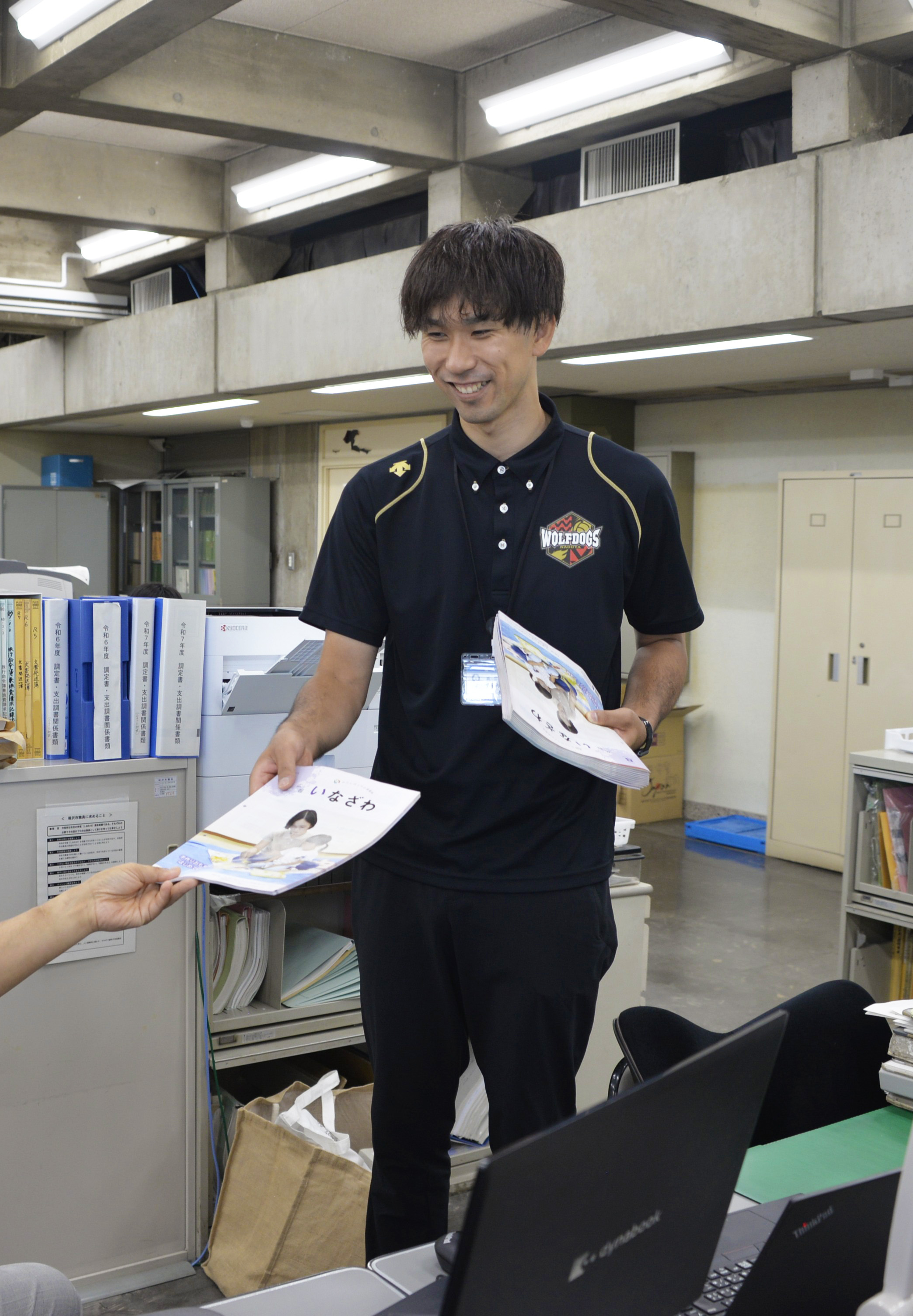 山田選手　広報納品業務